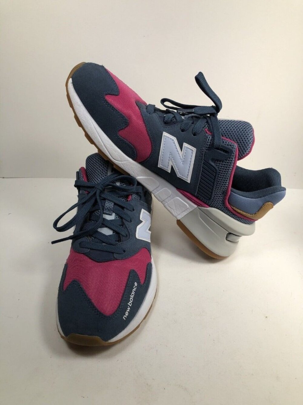 Size 10 Women New Balance 997S WS997JGA Navy, Magenta, grey, camel - Picture 6 of 11
